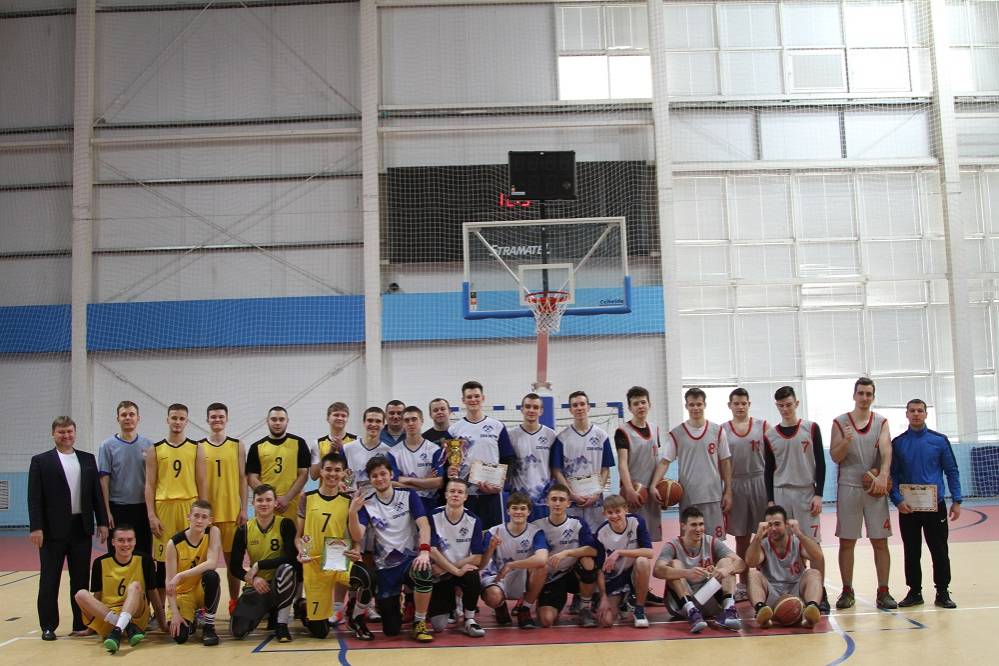 Студенты НИУ «БелГУ» стали призёрами областной спартакиады по баскетболу среди юношей